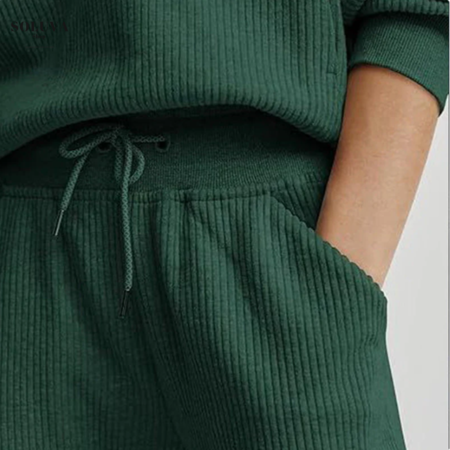 Mila – Cozy Comfort Set